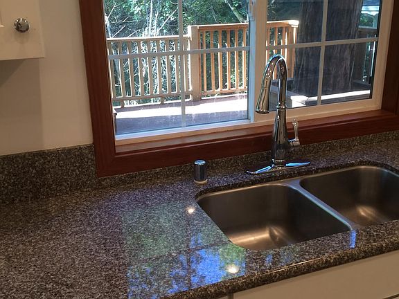 5th image of 8273 Hermosa Ave