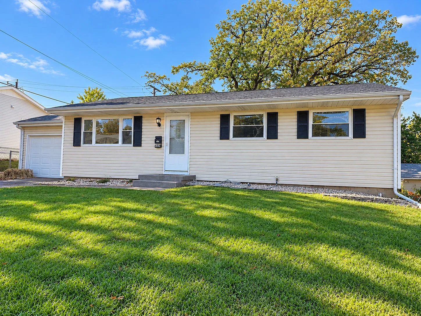3142 Welshire Dr — Photo 1