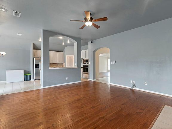 5th image of 3206 Stonewick Dr