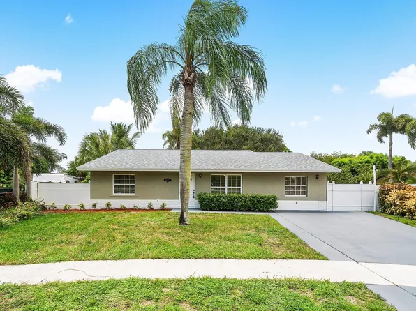 6902 Athena Drive, Lake Worth, FL 33463