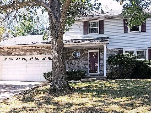 2nd image of 3929 Forsythe Dr