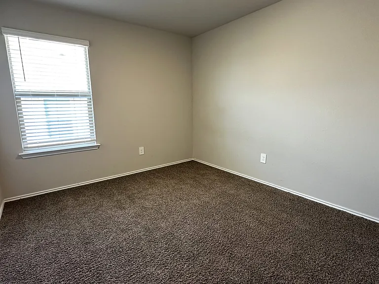 2518 Merganser Dr — Photo 12