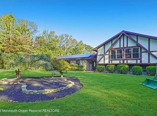 138 McCaffery Rd, Manalapan, NJ 07726
