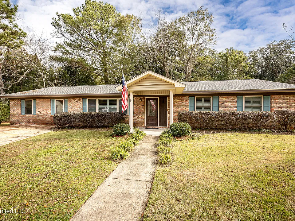 1107 Le Badine Ct