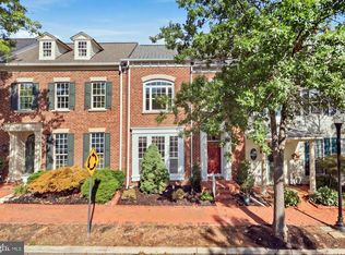13756 Fleet St, Woodbridge, VA 22191