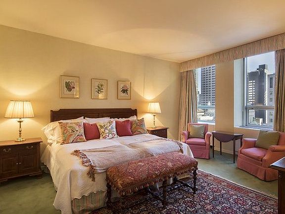 5th image of 15 W 53rd St #26B