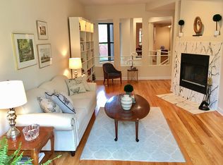857 W Belden Ave APT 1E, Chicago, IL 60614
