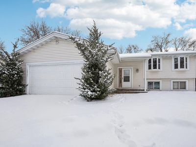 10745 Bush Lake Rd, Minneapolis, MN, 55438