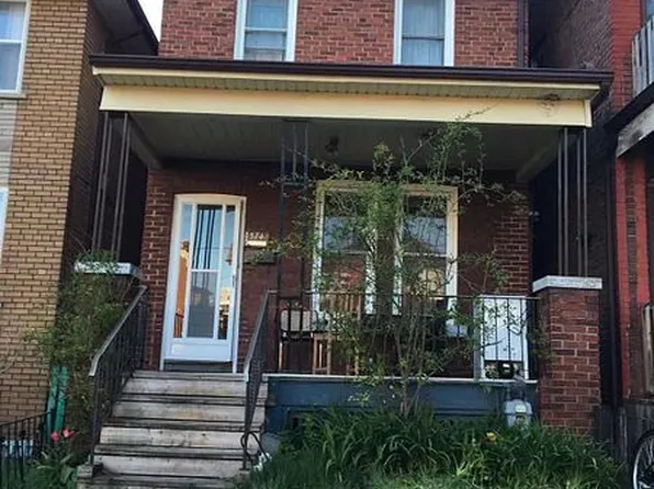 574 Palmerston Ave #2, Toronto, ON M6G 2P7
