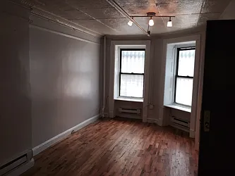 Rented by Premier Metro Realty Corp