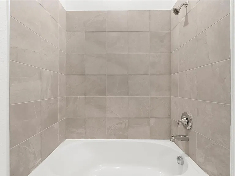 19205 Cherrystone Way #103 — Photo 29
