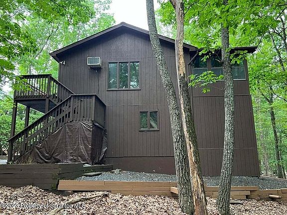 3rd image of 209 Summerton Cir