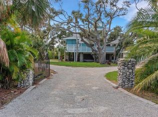 4910 Lemon Bay Dr, Venice, FL 34293