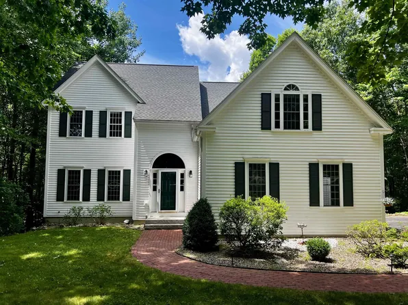 14 Whittier Drive, Bow, NH 03304