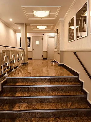 Rented by Metropolis Real Estate of Manhattan | media 47