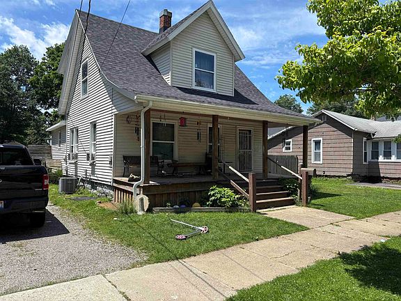 2nd image of 211 James St