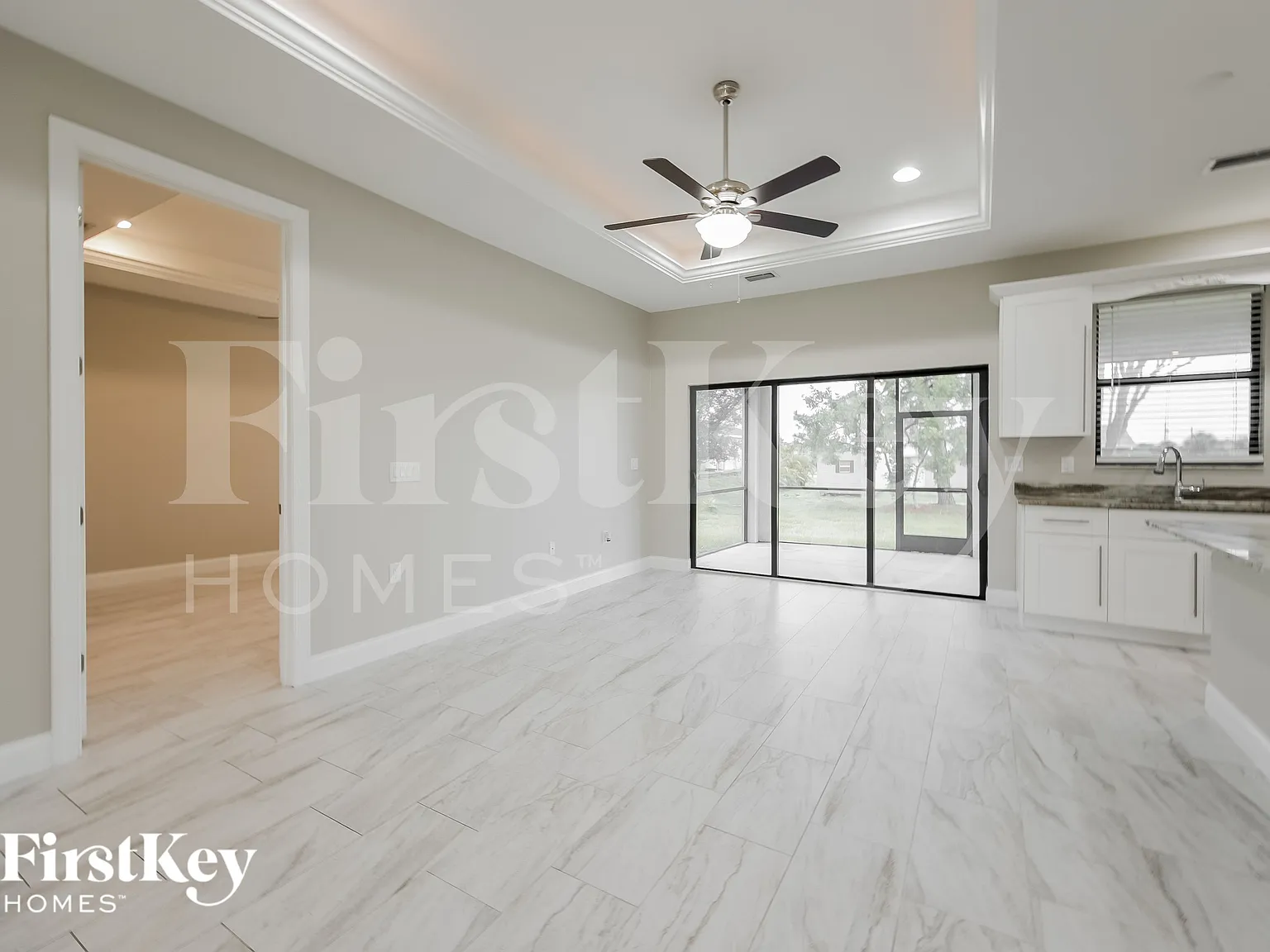 3 bed, 2.0 bath, 1592 sqft, $2,325 — Photo 3