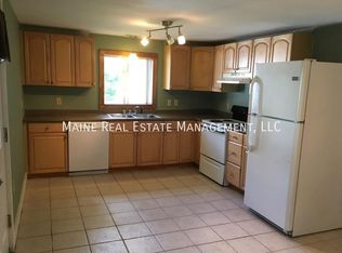 13 Tibbetts St, Brewer, ME 04412