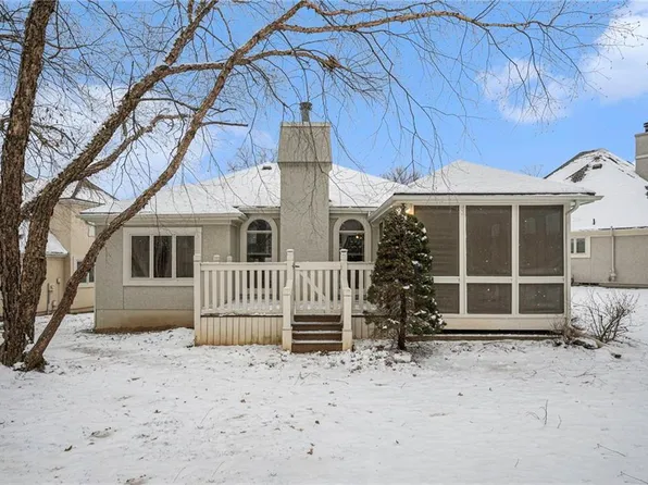 7928 W 118th St, Overland Park, KS 66210