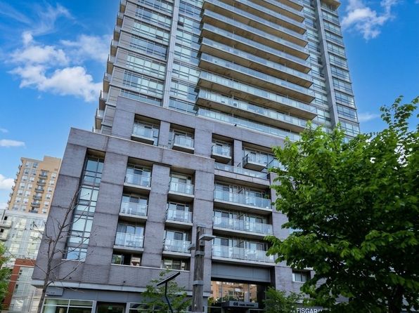 68 Abell St #647, Toronto, ON M6J 0B1