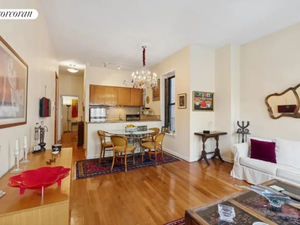 30 East 95th Street image 4 of 7