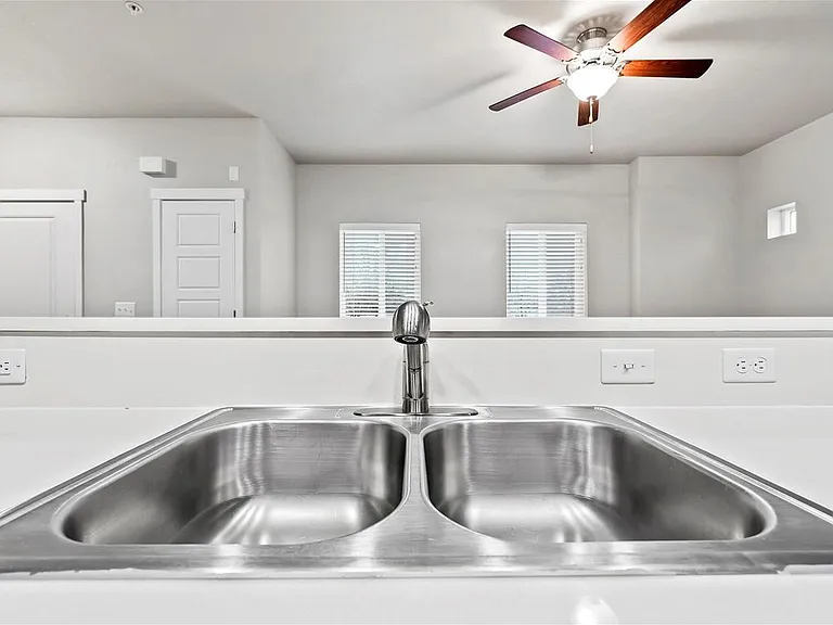 White Hawk Townhomes — Photo 114