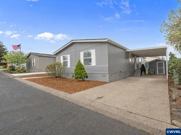 2000 Robins Ln SE Unit 52, Salem, OR 97306