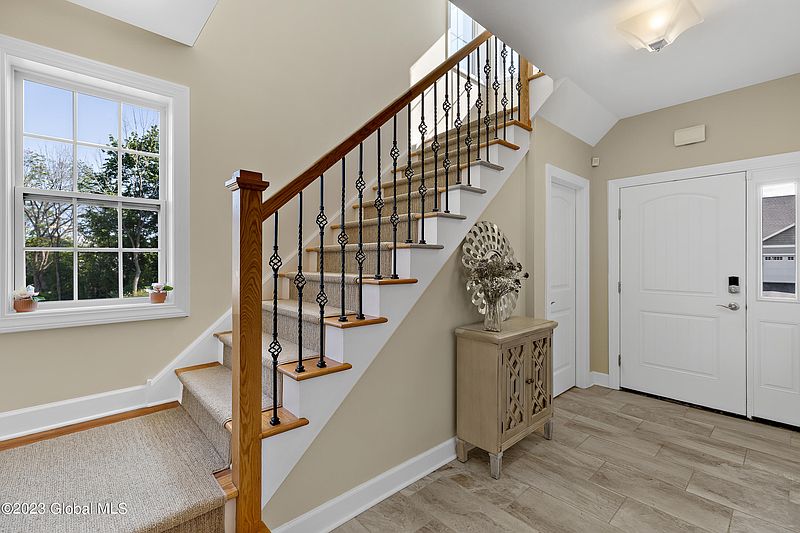 4th image of 1502 Anthony Street