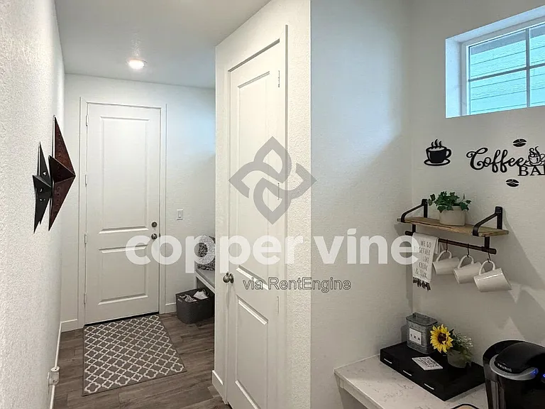657 176th Ave — Photo 15