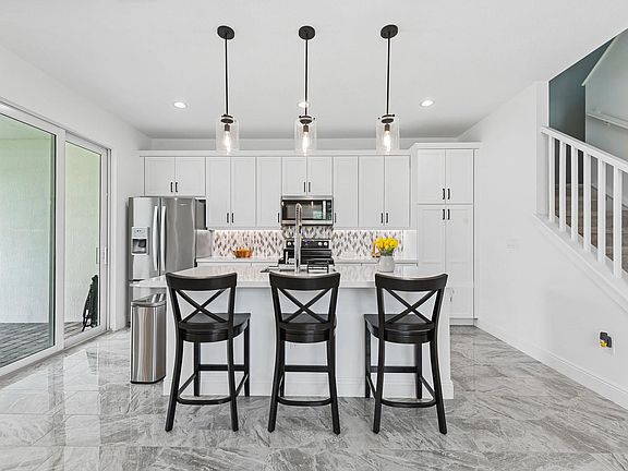 5th image of 579 Parsons Way