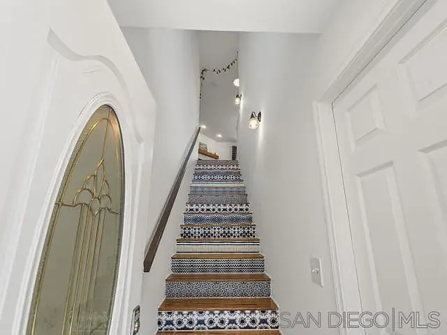 3 bed, 2.5 bath, 1180 sqft, $5,000 — Photo 4