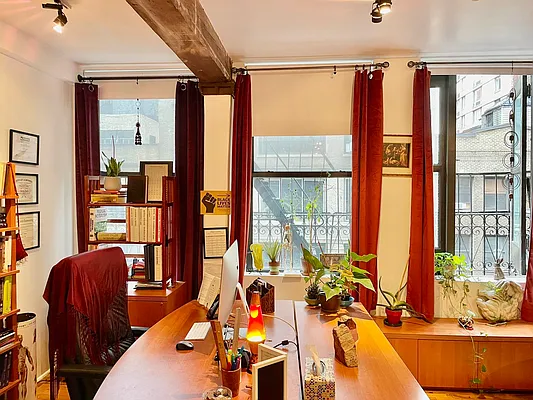 Rented by Pear NYC LLC | media 2