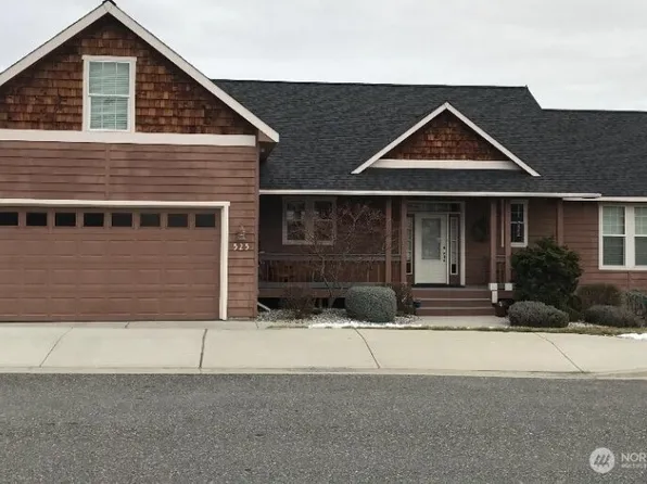 525 Cedar Wood Lane, Wenatchee, WA 98801