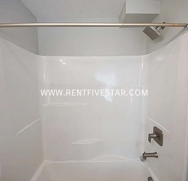 BBTR729+ - 729 W Center St #101-306 — Photo 82