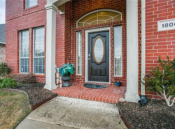 2nd image of 1806 Oak Bend Ln