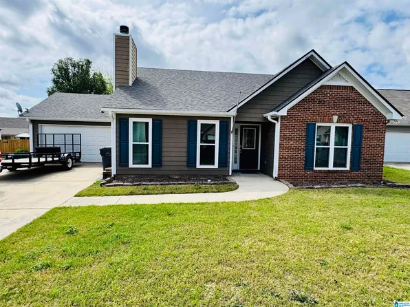 109 Sunset Ln, Calera, AL 35040