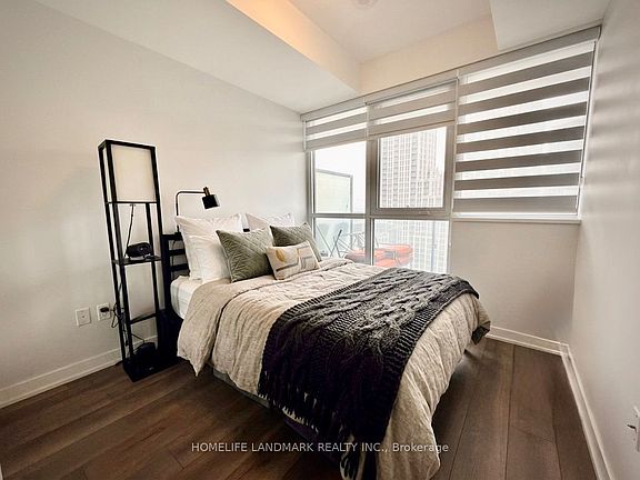 4th image of 38 Iannuzzi St #1701