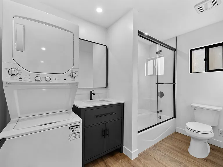 1635 Myrtle Ave #1635 — Photo 4