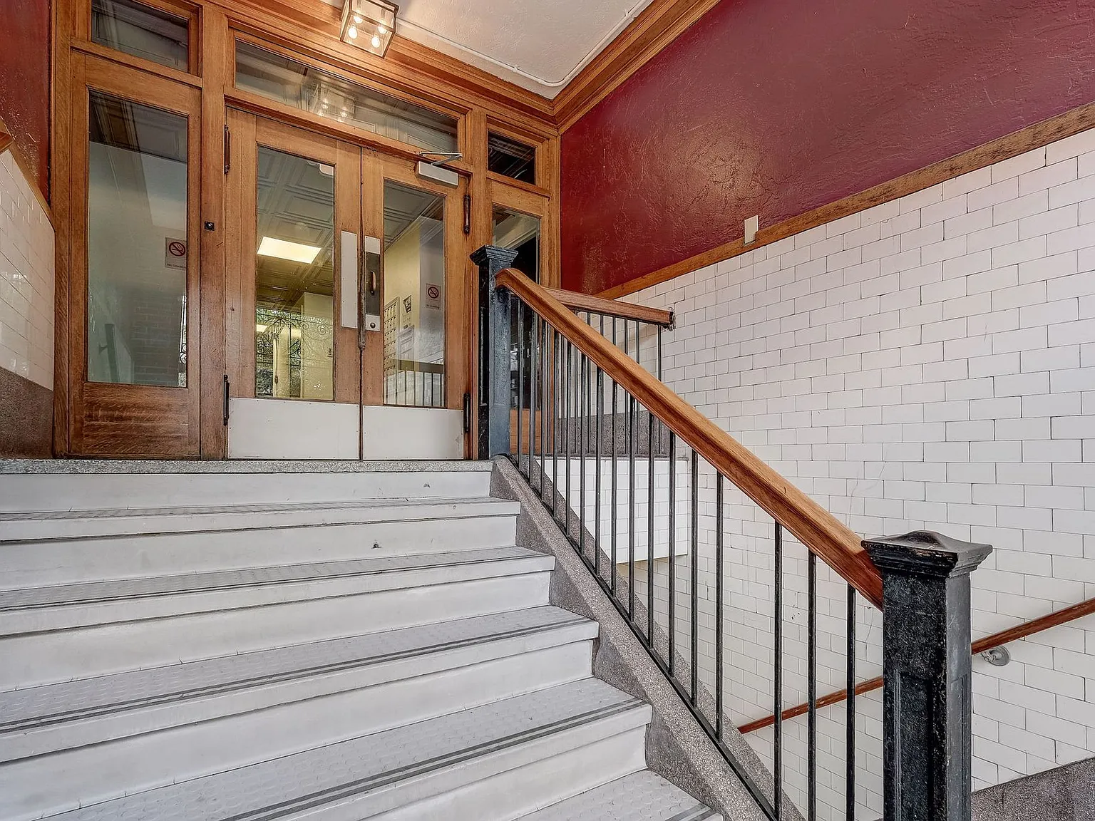 Mayn Suites — Photo 4