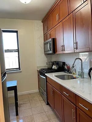 3rd image of 8814 Bay Pkwy APT 6J