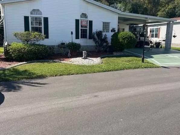 576 Tulip Cir E, Auburndale, FL 33823