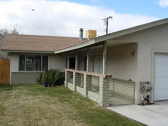 2nd image of 2833 Lupine St