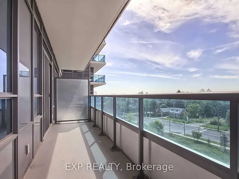 7167 Yonge St #523 — Photo 24