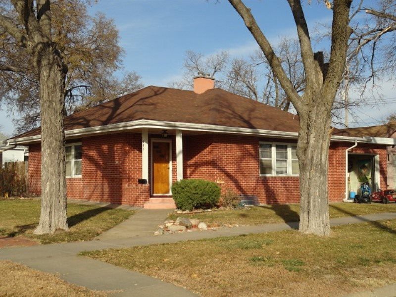 1st image of 501 E 3rd St