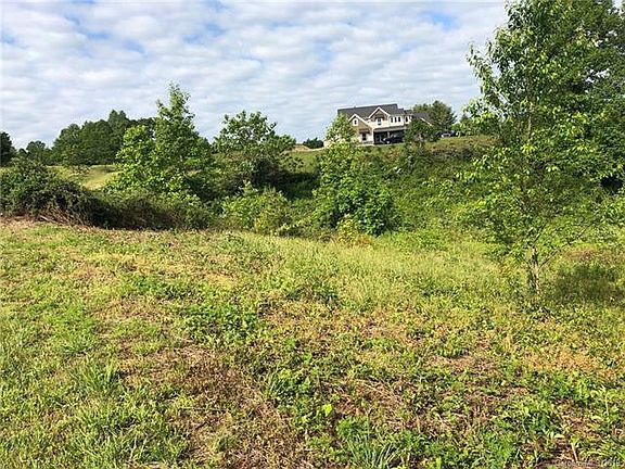 4th image of 526 Summer Orchard Dr
