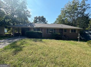 2571 Burkshire Rd, Ellenwood, GA 30294