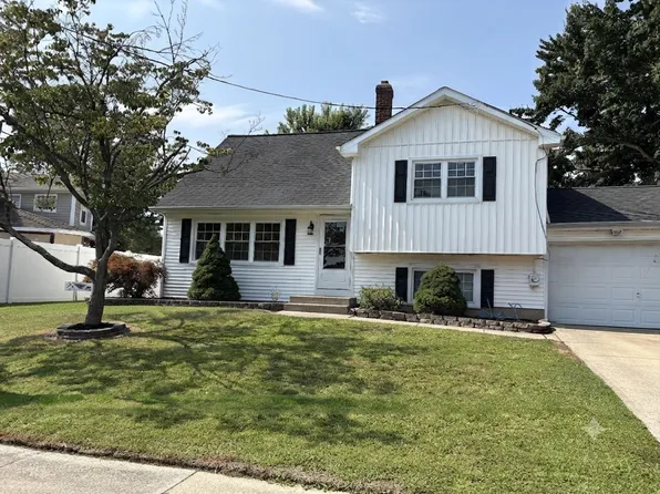 4 Craig Pl, Pennsville, NJ 08070