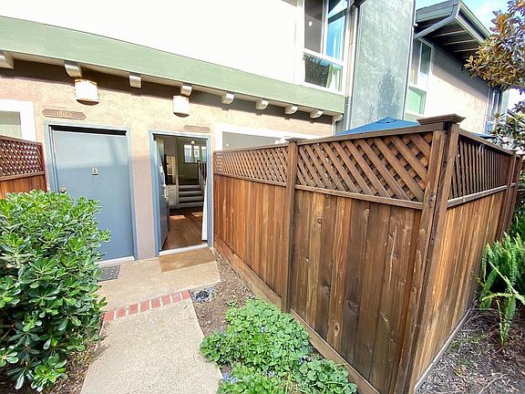 5th image of 6647 Green Valley Cir