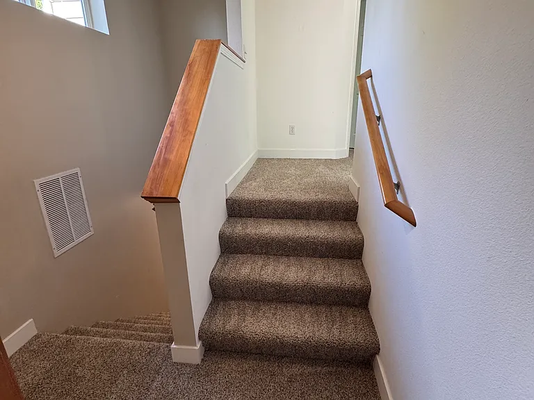 11429 SE 171st Pl — Photo 32