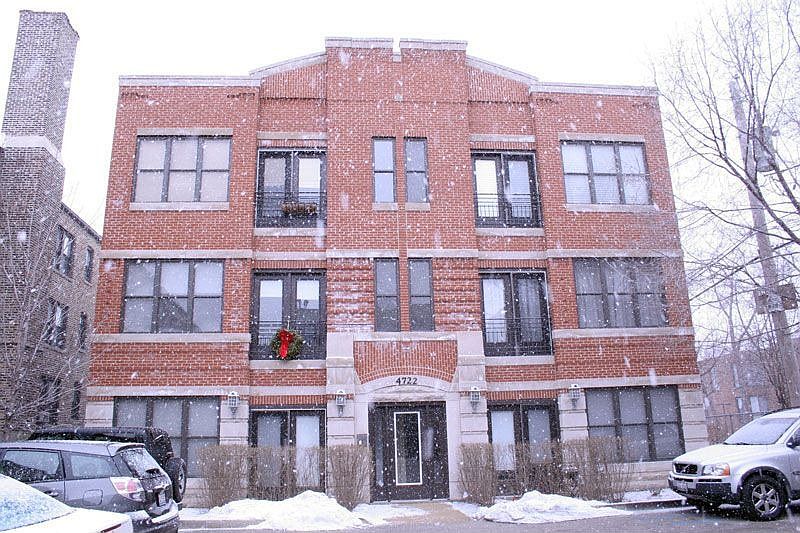 1st image of 4722 S Woodlawn Ave APT 2N